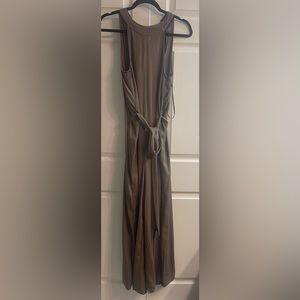 La Charme U  Women’s Jumpsuit Romper in Tan/grayish Tone.   Size Medium.